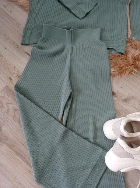 Uoletovy komplet/súprava, s