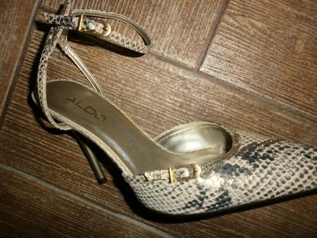 Nenosené kožené remienkové lodičky aldo č.39, 39