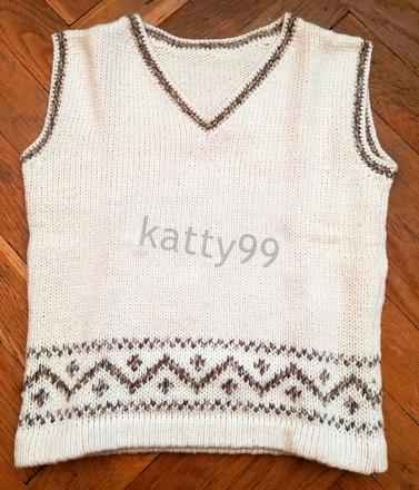Ručne pletená vesta, 128
