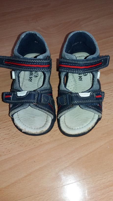 Chlapčenské sandálky, 24