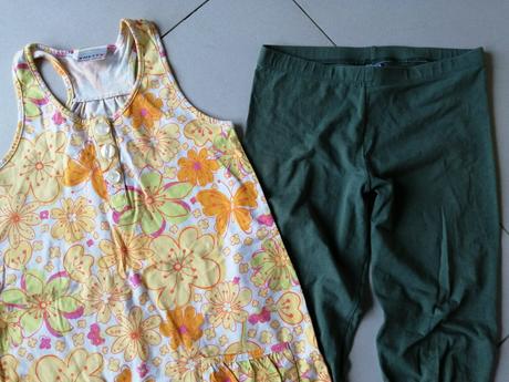 Kvietkovaná tunika a legíny, 146