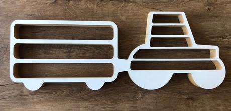 Drevená polička na autá - traktor, 