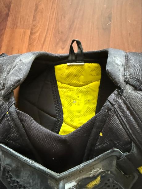 Hokejová vesta bauer supreme 3s, bauer,m