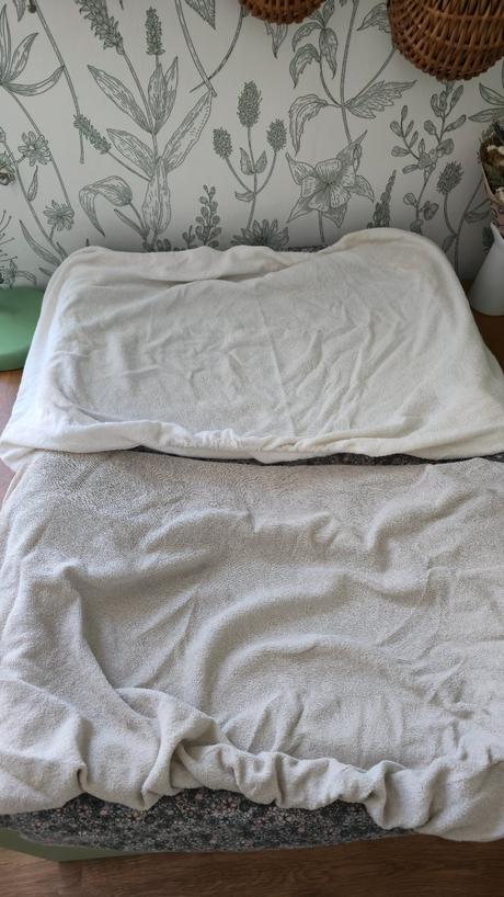 Prebalovacia podlozka + 3x plachta,