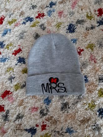 Dvojvrstvova čiapka, 92