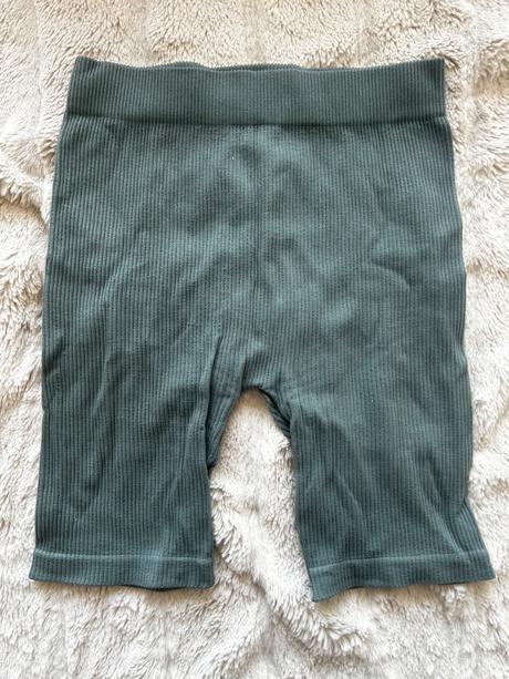 Športové kratasy, xs