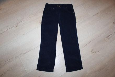 Menčestrové nohavice, lupilu,110