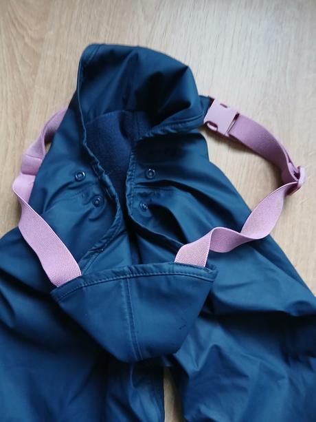 Dievcenske nohavice do dazda, lupilu,104