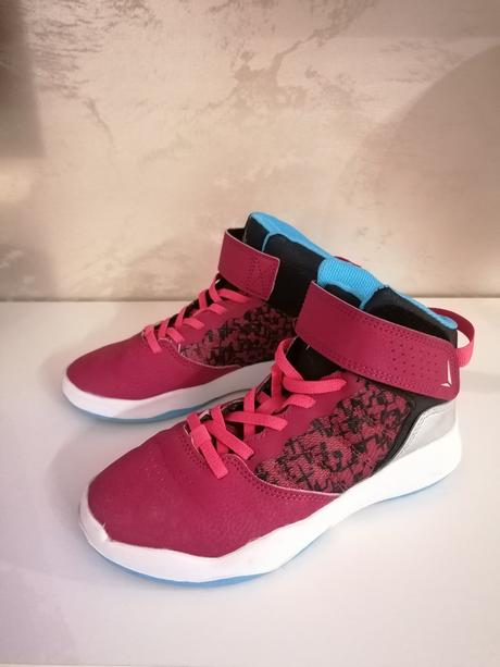 Tenisky na basketbal alebo bežné nosenie, decathlon,35