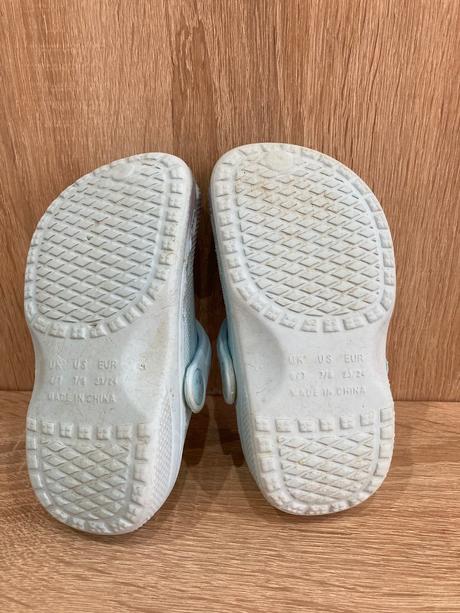 Kroksy elza v23/24, tesco,23