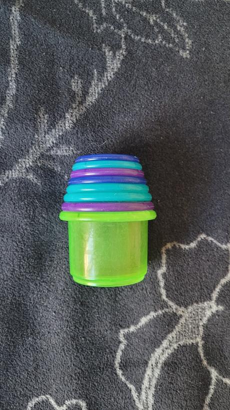 Hracie pohariky z dm,