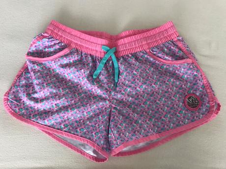 Šortky, 152