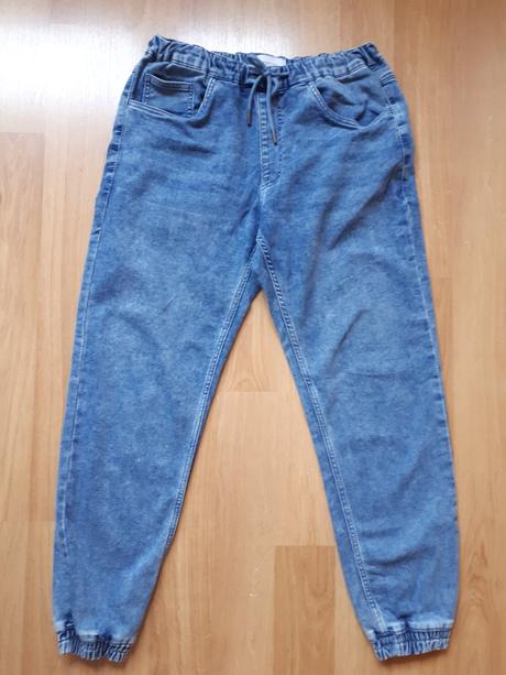 Rifle jogger 31/32, reserved,32