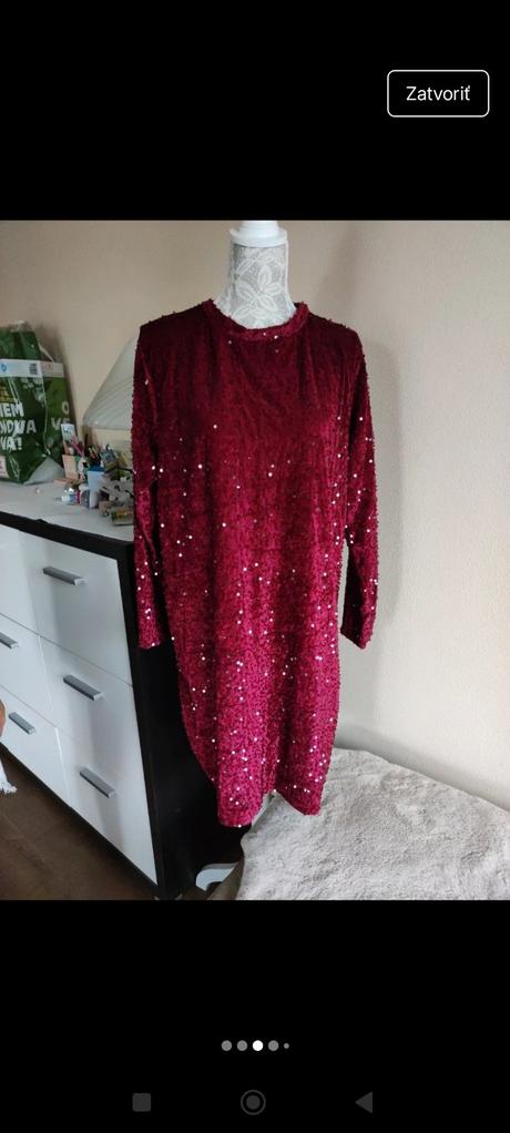 Dámske koktejlové šaty,