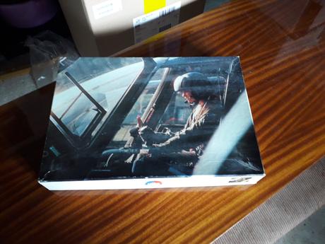 Puzzle 2000 ks vojenska pilotka, 