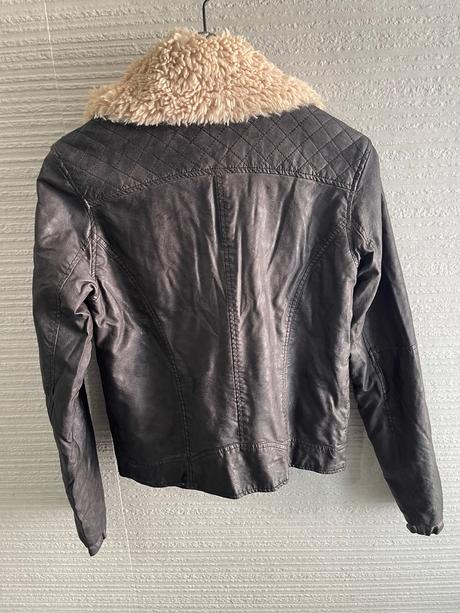 Koženka pinkie, pimkie,34