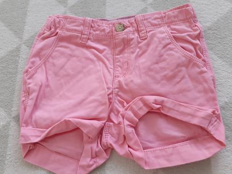 Ruzove dievcenske sortky, h&m,104