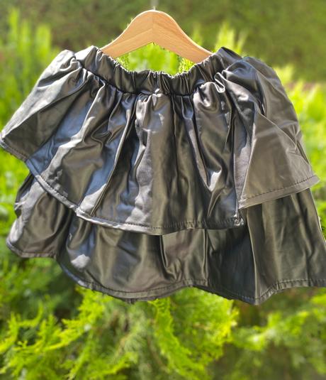 Detská koženková sukňa, 134