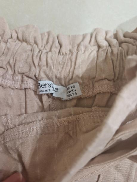 Damske kratasy bershka, bershka,xs