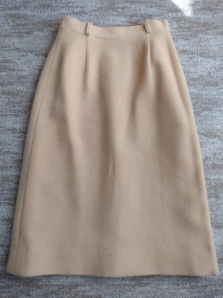 Flaušová sukňa krémovo žltá, s