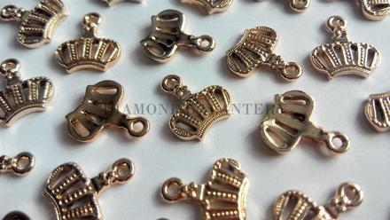 Prívesok korunka - medenozlatá, 