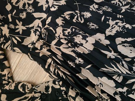 Šaty č.38, reserved,38