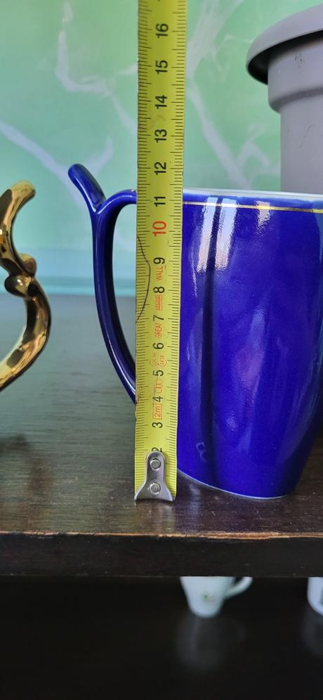 Modrý kúpeľný pohár,