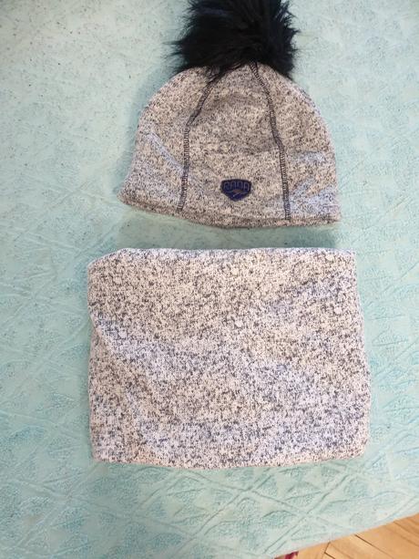 Čiapka nakrcnik, rada