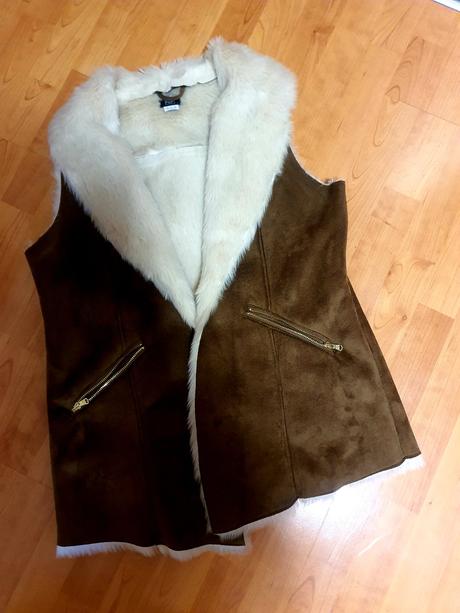 Kožušinová vesta, f&f,44