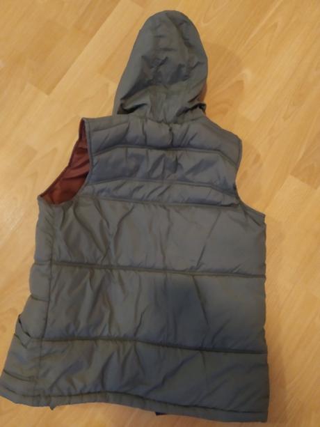 Chlapčenská vesta, 158