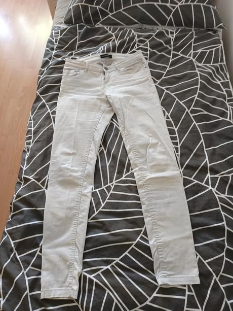 Darujem nohavice, terranova,s