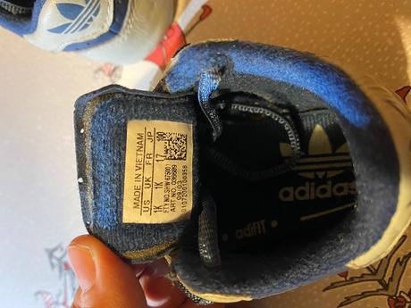Adidas, adidas,17