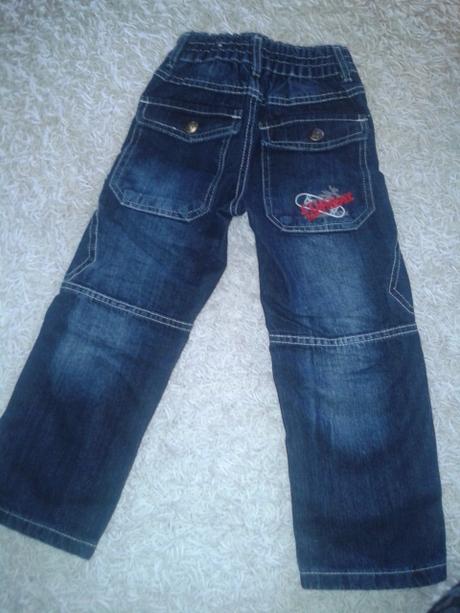 Rifle tmavomodre, okay,104