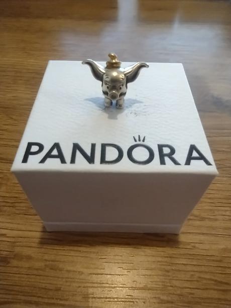 28ks pandora prívesky., pandora