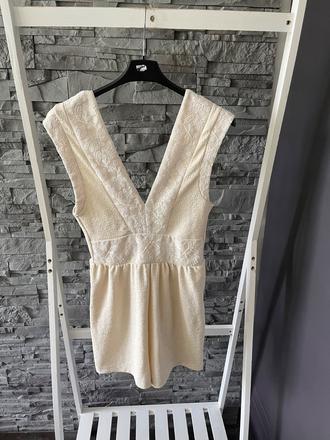 Zara overal v.s, zara,s