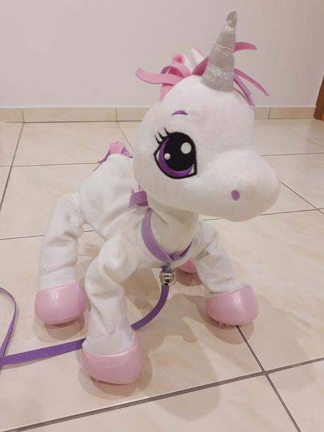Jednorožec plyšový chodiaci,