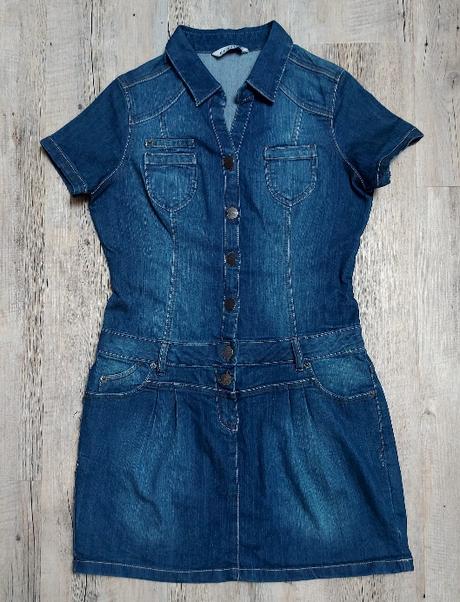 Priliehavé rifľové šaty, clockhouse,42