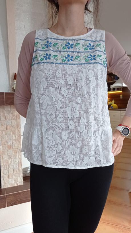 Vysivany top, hollister,m