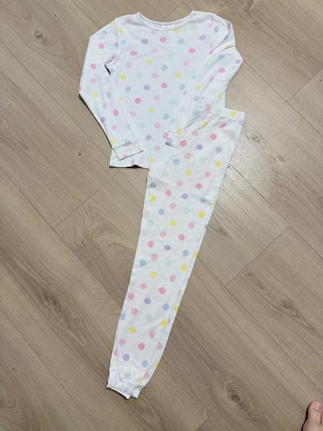 Pyzamo, h&m,134