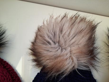 Pletené čiapky, 122