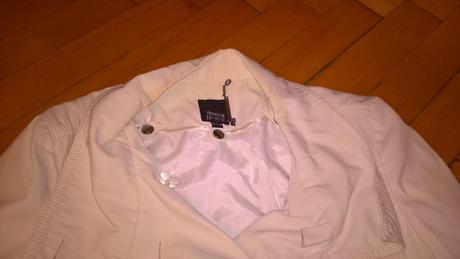 Prechodný kabát, 40