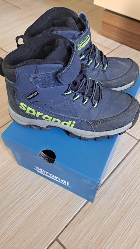 Zimné topanky, sprandi,35