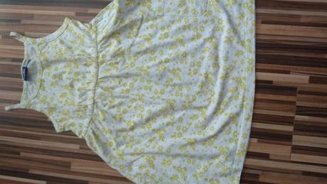 Predám detské šaty, lupilu,116