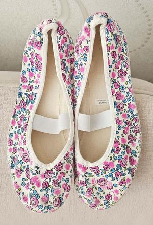 Plátenky-cvičky s kvietkami, baťa,34