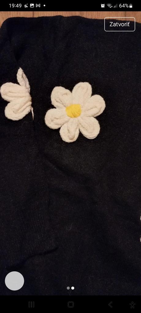 Nový čierny pletený pulóver l,xl 3d kvety, l
