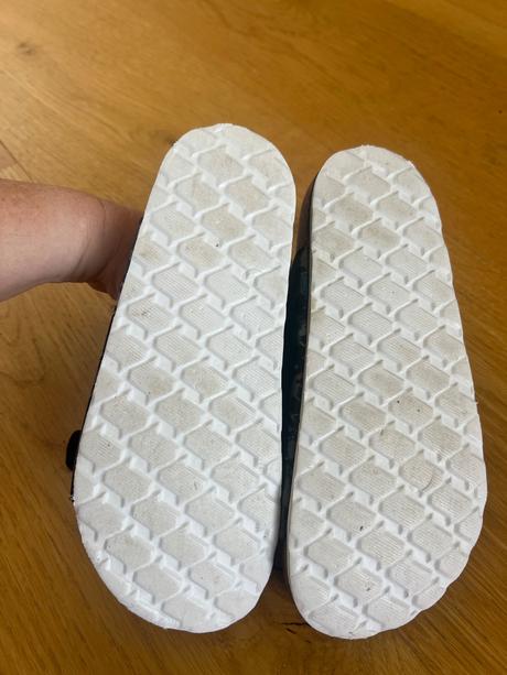 Chlapcenske papuce, deichmann,32