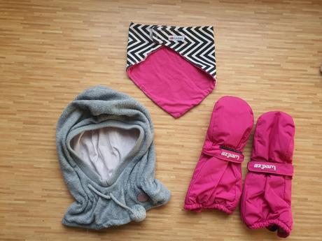 Tepla kukla, reserved,104