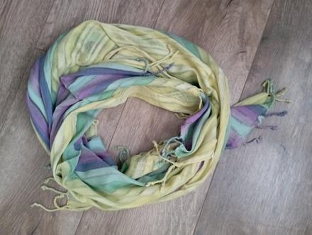 Tenučký dlhý šál, xl