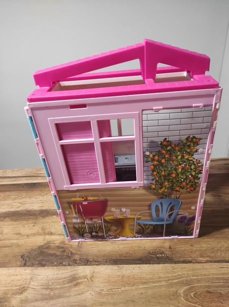 Barbie dom, 