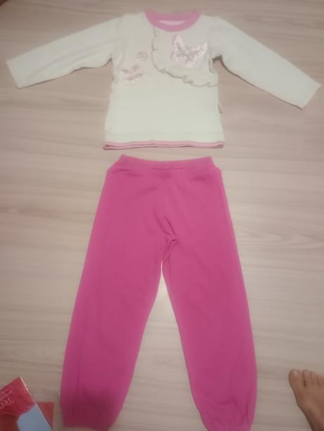 Pyžamo 122 top stav, 122